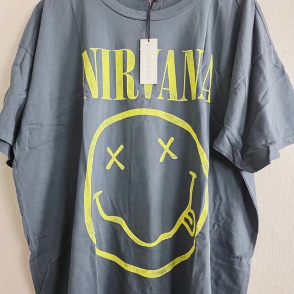 NWT Daydreamer NIRVANA Smiley Tee 1X Plus Vintage Black Grunge Made USA - Picture 4 of 12